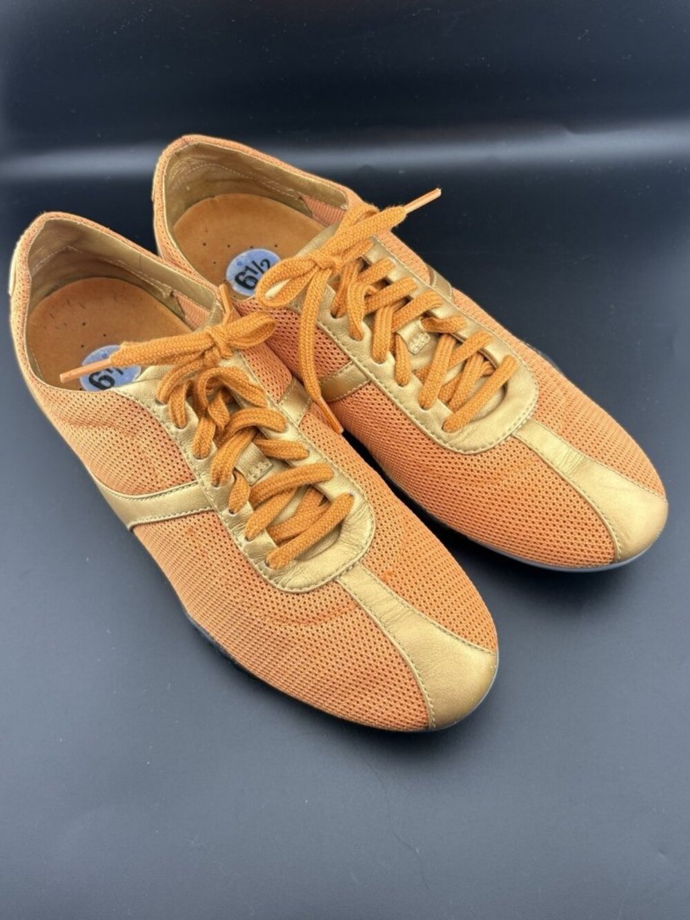 Women’s Cole Haan Size 6.5 NikeAir Comfort Orange & Gold Sneakers Shoes Lace Up
